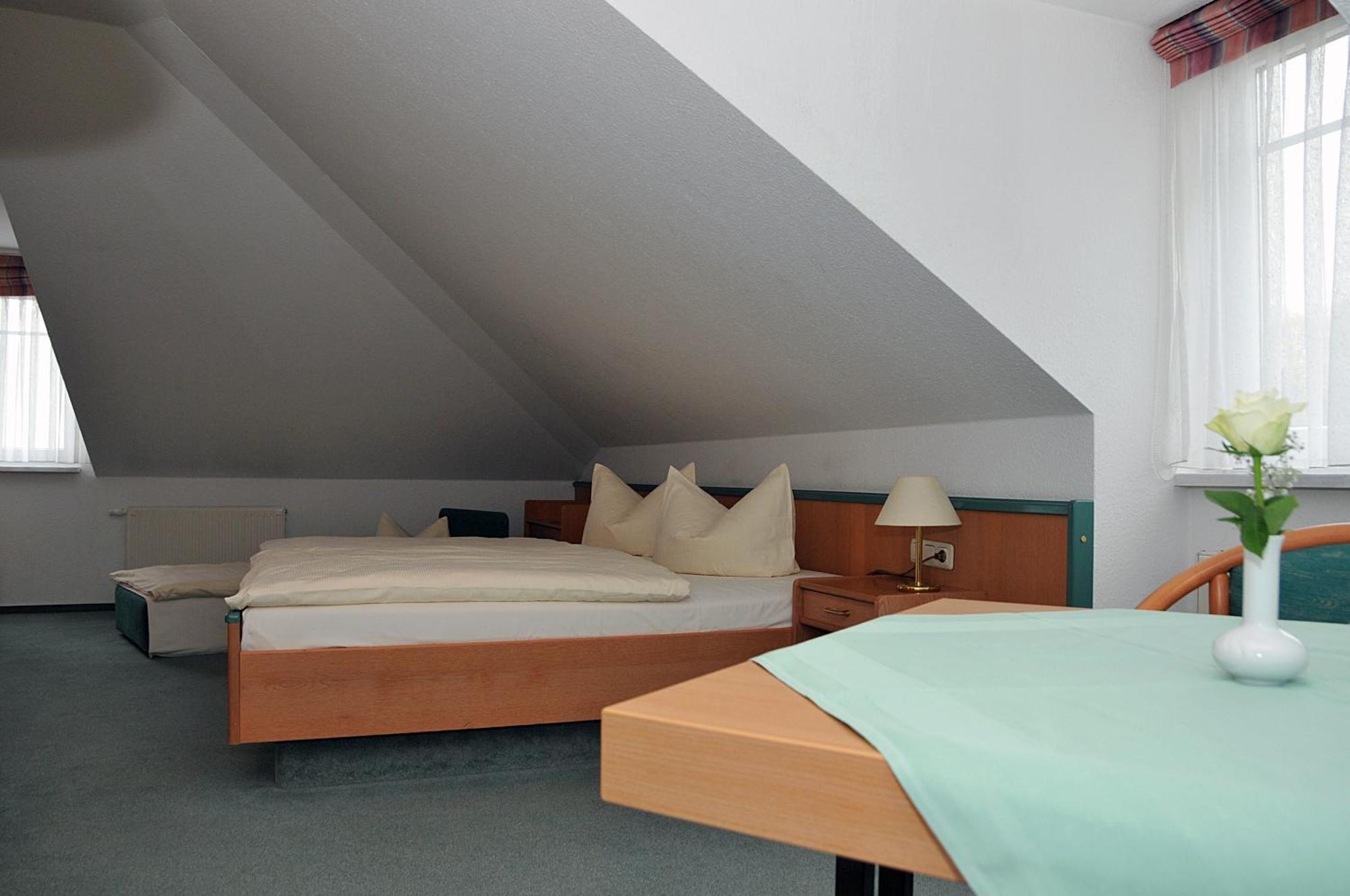 Hotel Friesen Werdau Kültér fotó