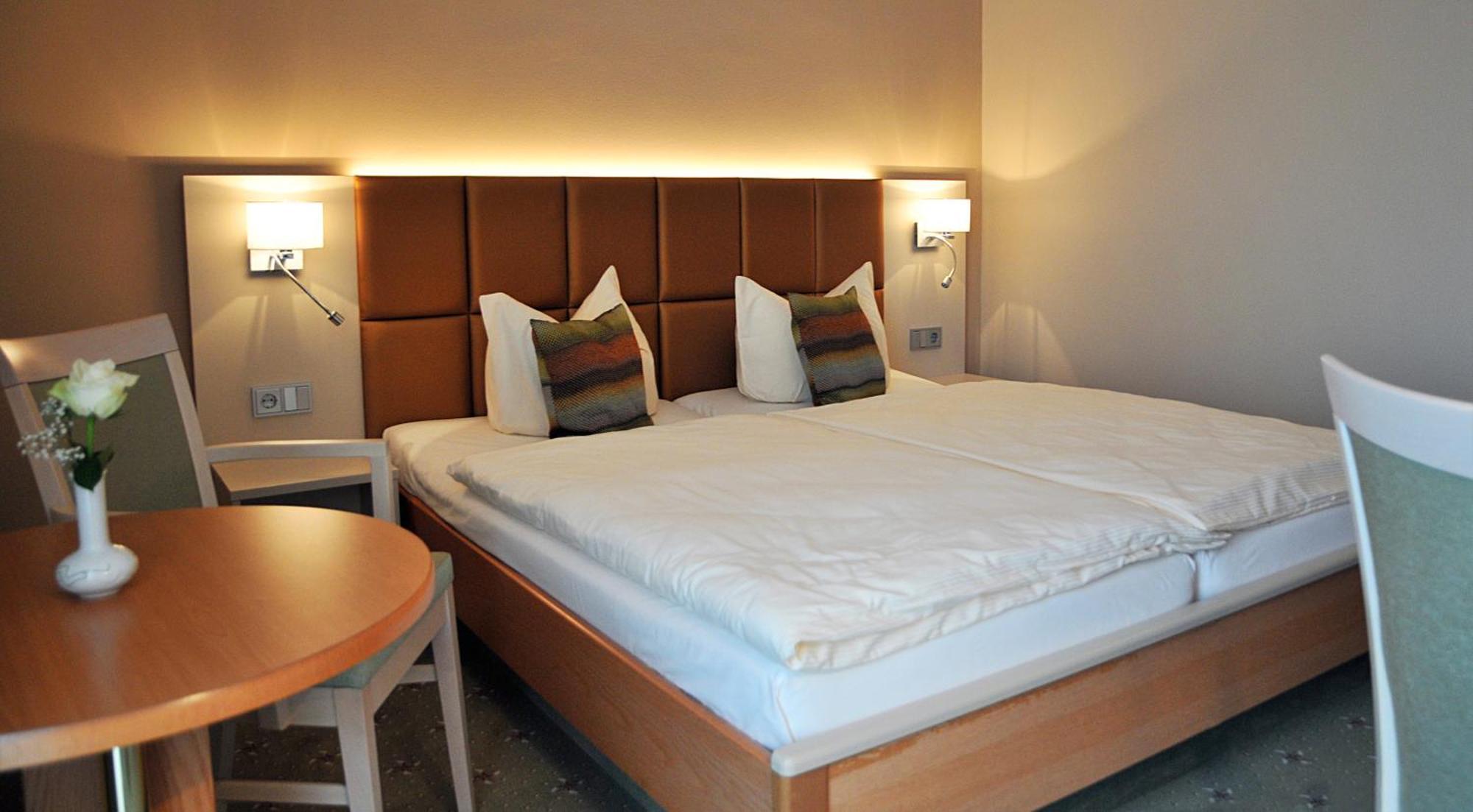Hotel Friesen Werdau Kültér fotó
