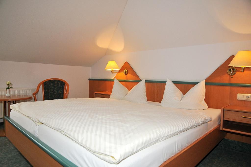 Hotel Friesen Werdau Kültér fotó