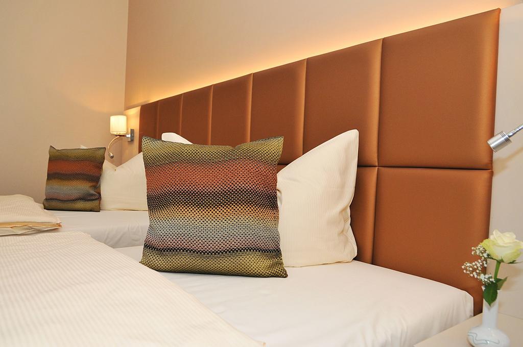Hotel Friesen Werdau Kültér fotó