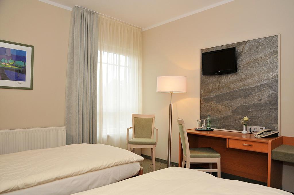 Hotel Friesen Werdau Kültér fotó